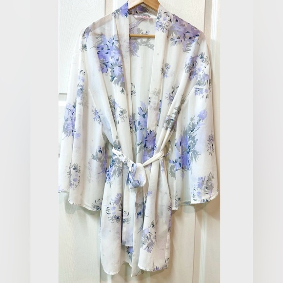 La SENZA Tops - La Senza kimono